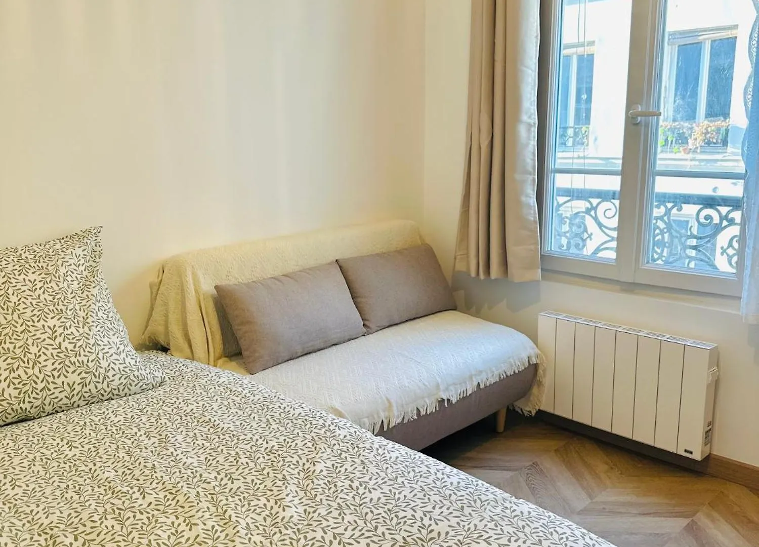 Apartment Dream Dwell Paris-artist Flat 450m To Mont Martre