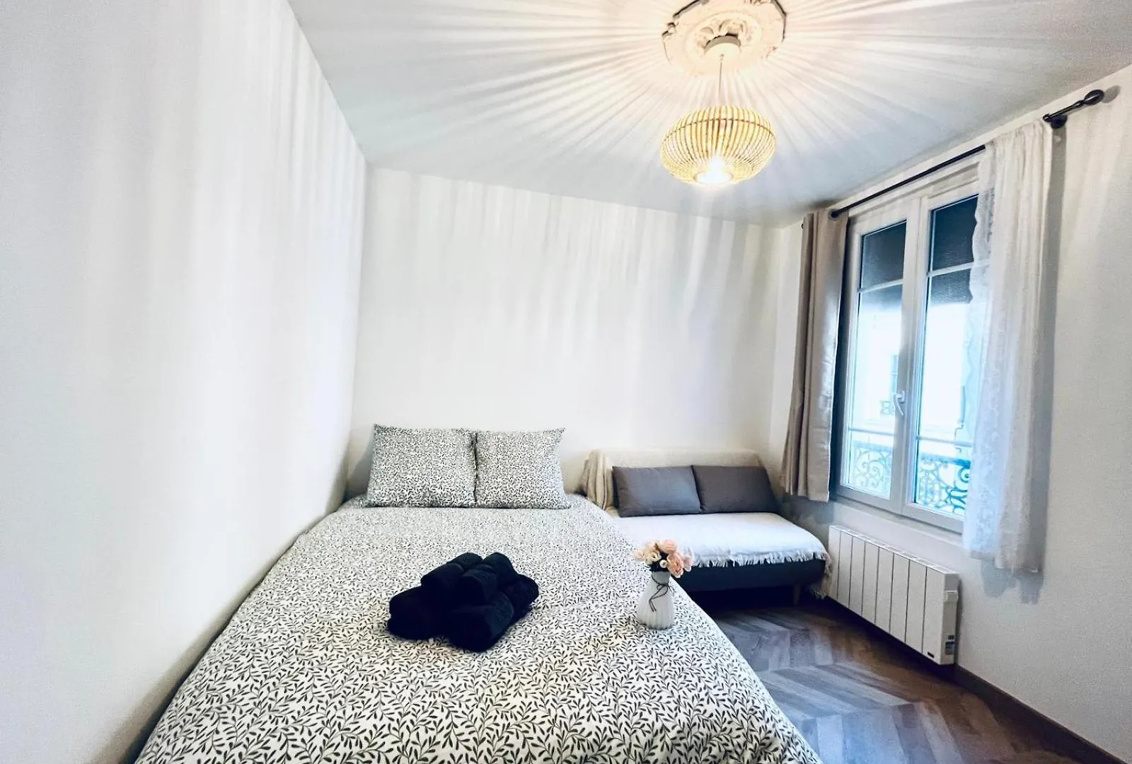 Dream Dwell Paris-artist Flat 450m To Mont Martre * Paris